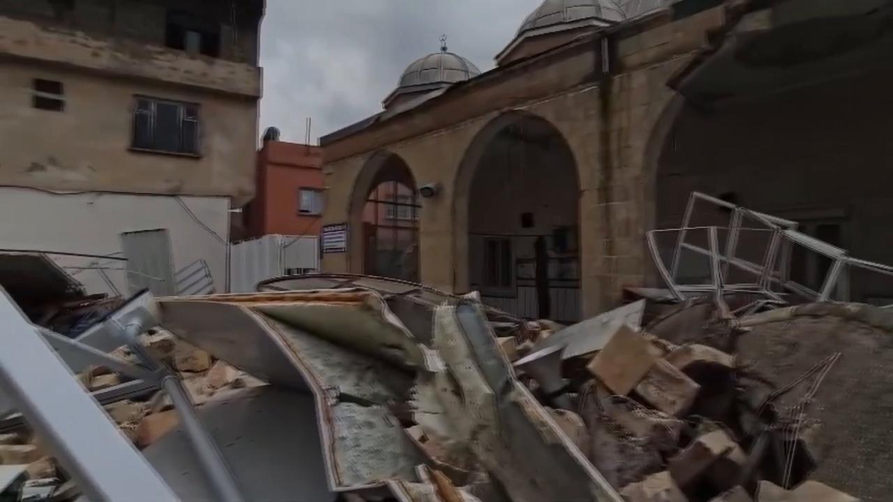 Video thumbnail for Türkiye: Storms and heavy rain hit southeastern Türkiye, causing flooding and damage.
