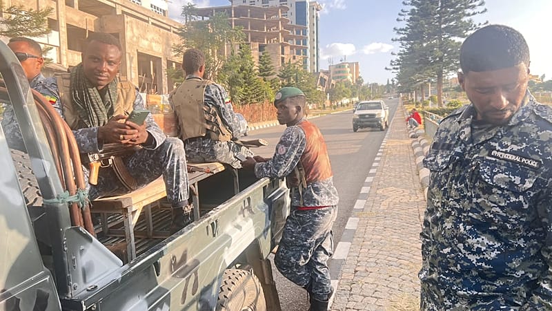 Video thumbnail for Eritrean forces suffer 'heavy losses' in Tigray, Ethiopian militia says