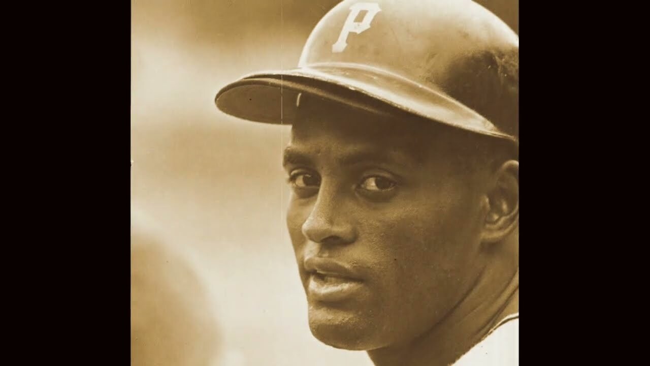 Video thumbnail for Greatest Sports Legends Then and Now - Roberto Clemente's Tragic Story