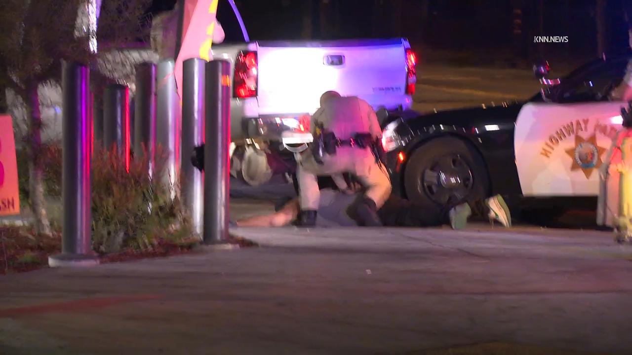 Video thumbnail for US, Los Angeles: Huntington Park Stolen Truck Pursuit Ends in Arrest After 2 Hours.