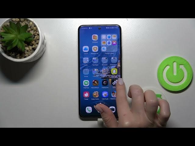 Video thumbnail for How to Create and Manage Home Screen App Folders on the HUAWEI Nova 10 SE