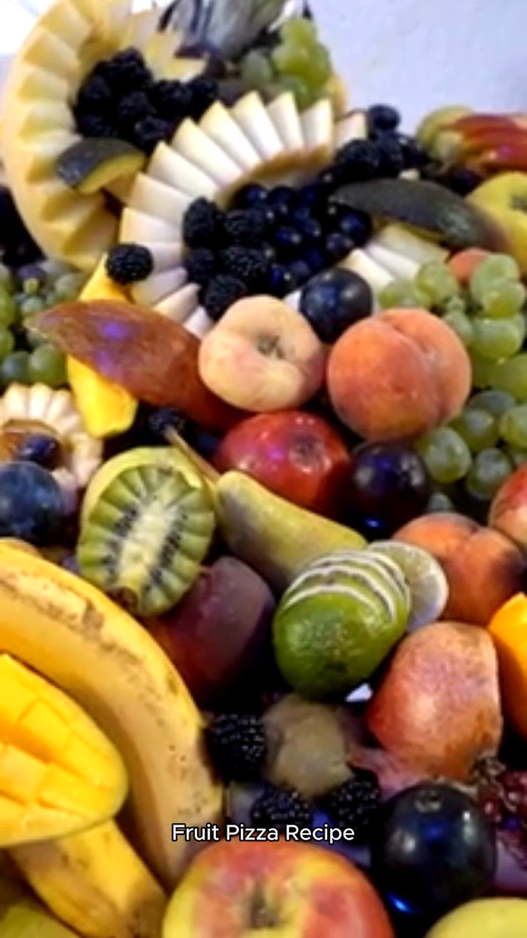 Video thumbnail for fruit pizza recipe