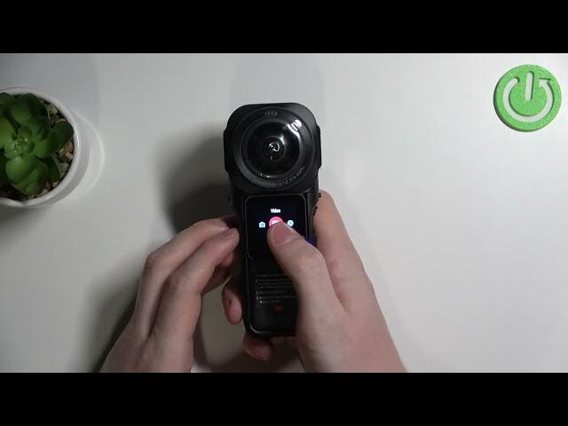 Video thumbnail for How to Open Video Mode in Insta360 One RS 1 Inch Edition - Video Recording