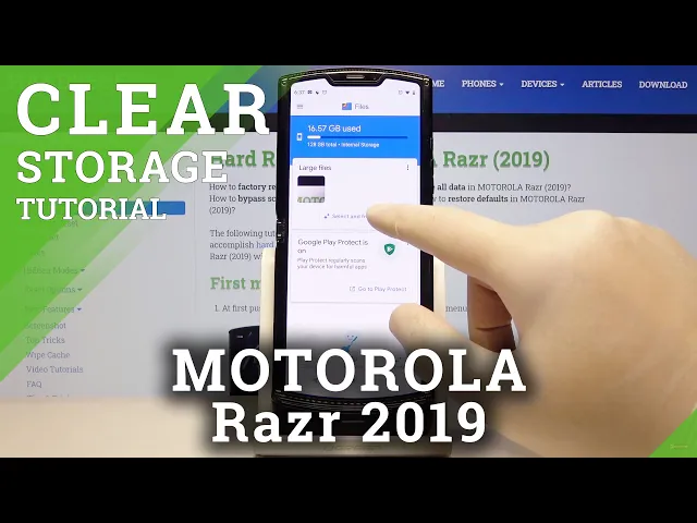Video thumbnail for How to Clean Storage in MOTOROLA Razr 2019 – Wipe Cache / Speed System