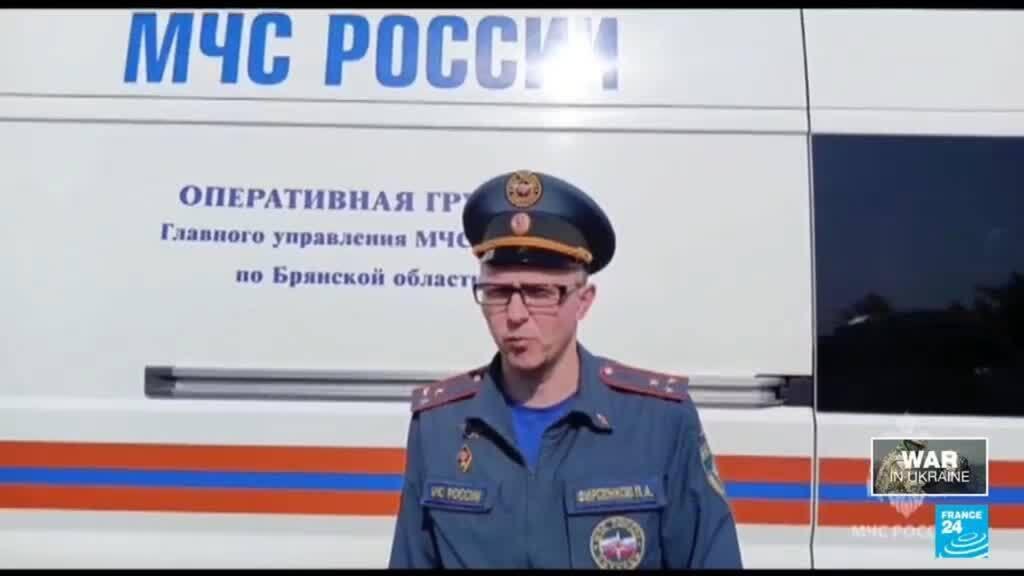 Video thumbnail for Russia: Two bridges collapse in overnight 'blasts', 7 people died