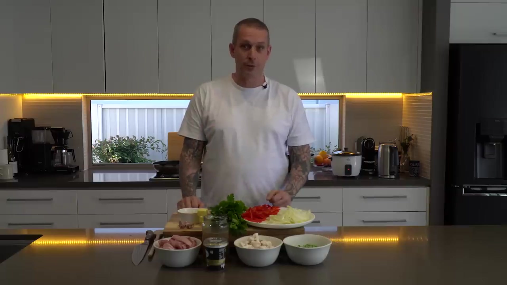 Video thumbnail for Time to make Nanna s Chicken à la King Creamy and comforting chicken dish(720P HD)