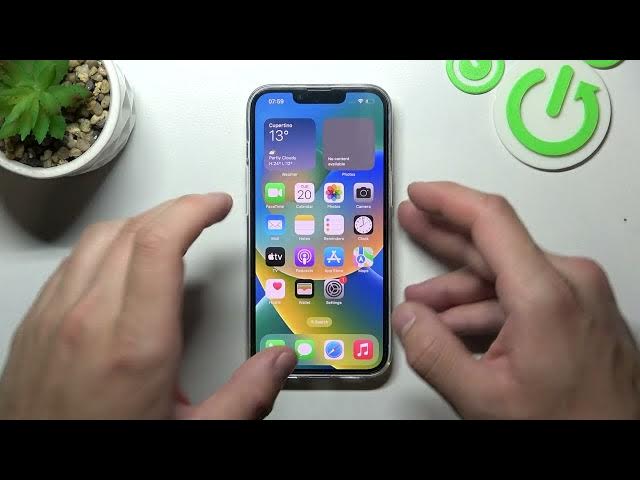 Video thumbnail for Does the New iPhone 14 Include Headphone Jack?