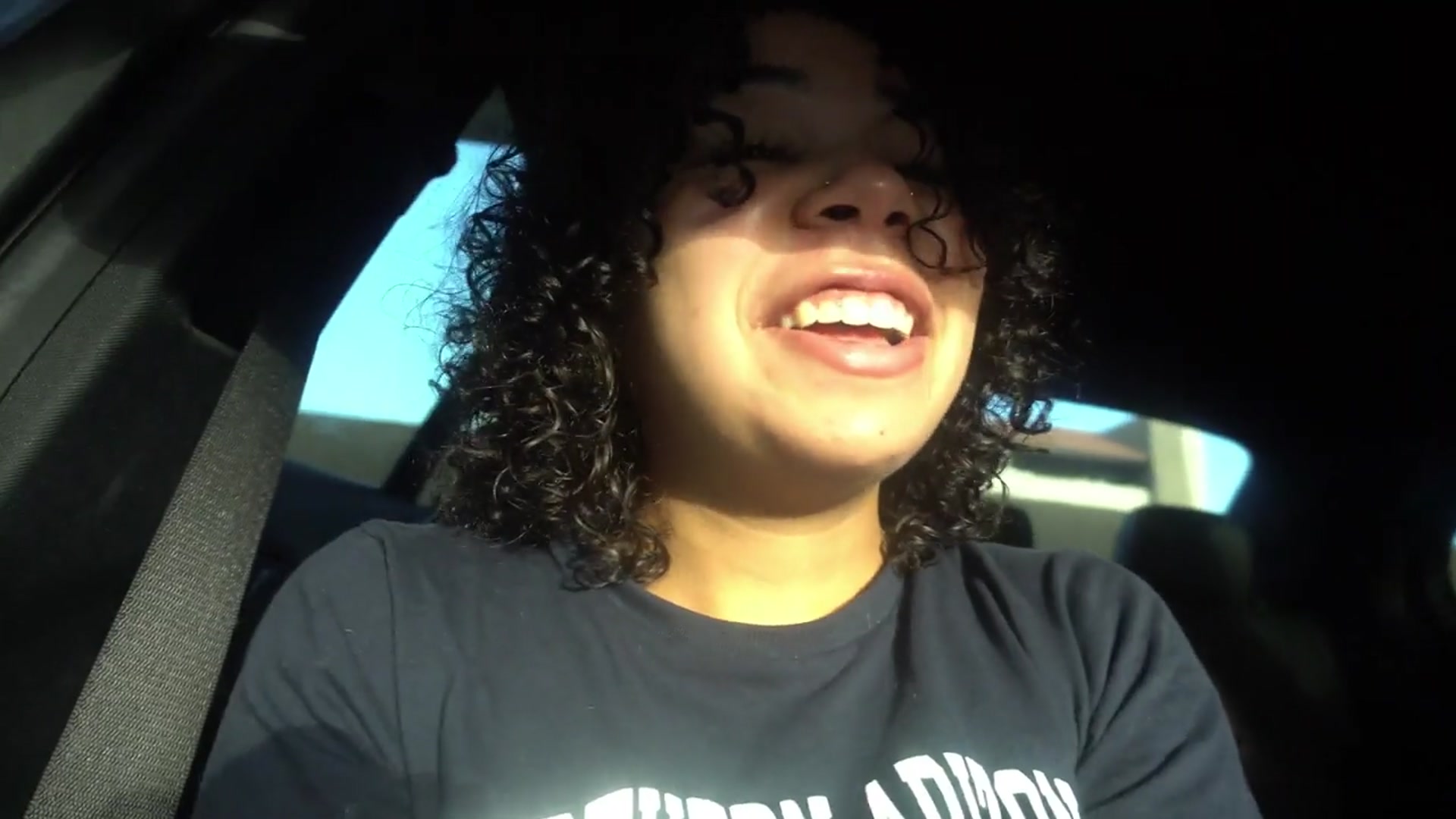 'Video thumbnail for D1 TRACK ATHLETES HOOP AT COLLEGE/PRO RUNS!! DUNKS ON DUNKS!'