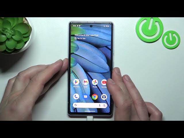 Video thumbnail for How to Connect Headphones to the GOOGLE Pixel 7a - Inserting Wired Earbuds