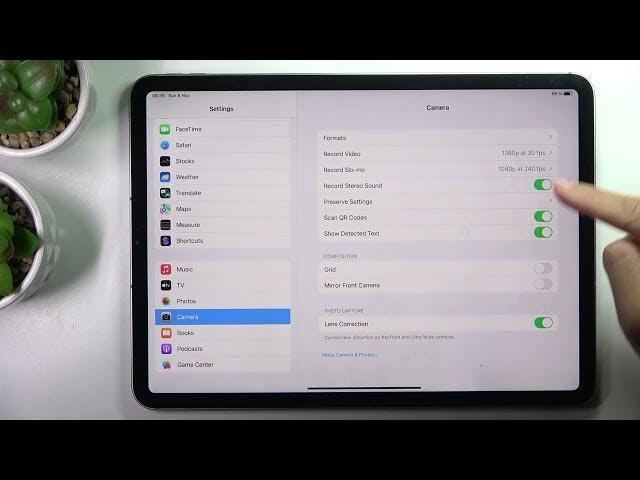 Video thumbnail for How to Change Camera Video Resolution & FPS Count on the iPad Pro 11'' 2022