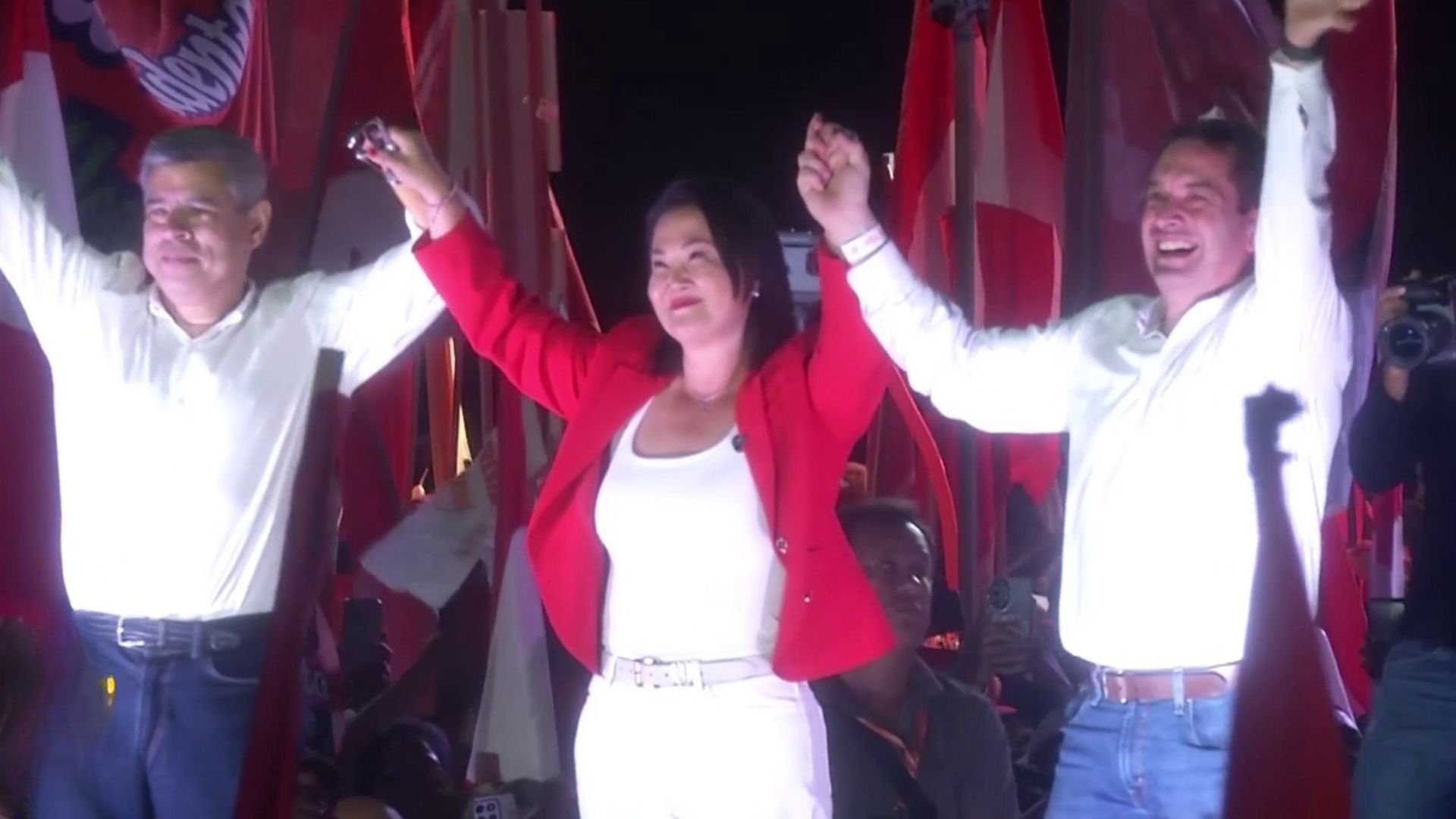 Video thumbnail for Keiko Fujimori Sworn In As Peru's First Female President