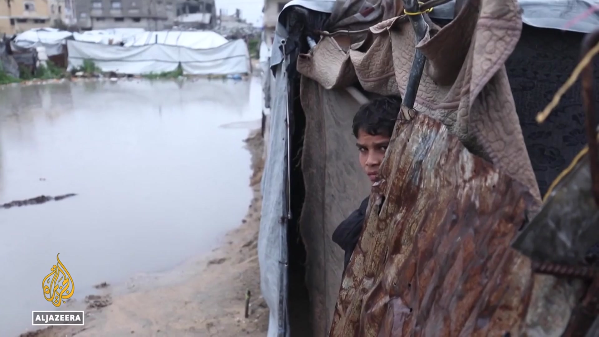Video thumbnail for Gaza's displaced struggle as harsh winter weather floods deteriorating tents