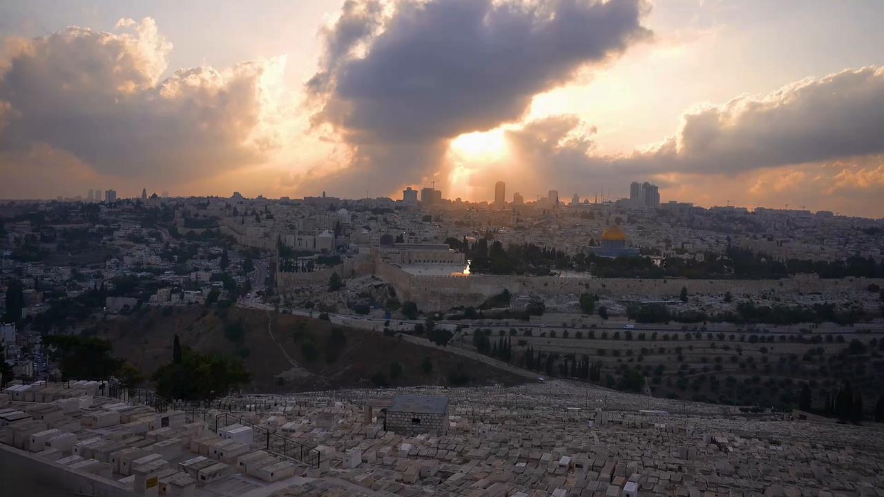 Video thumbnail for Scenic sunset view captured over Jerusalem's Old City and Al-Aqsa Mosque.