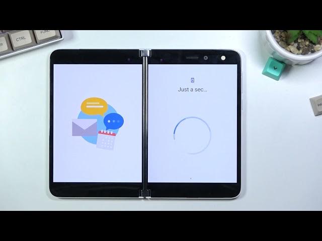 Video thumbnail for MICROSOFT Surface Duo First Set Up - First Activation
