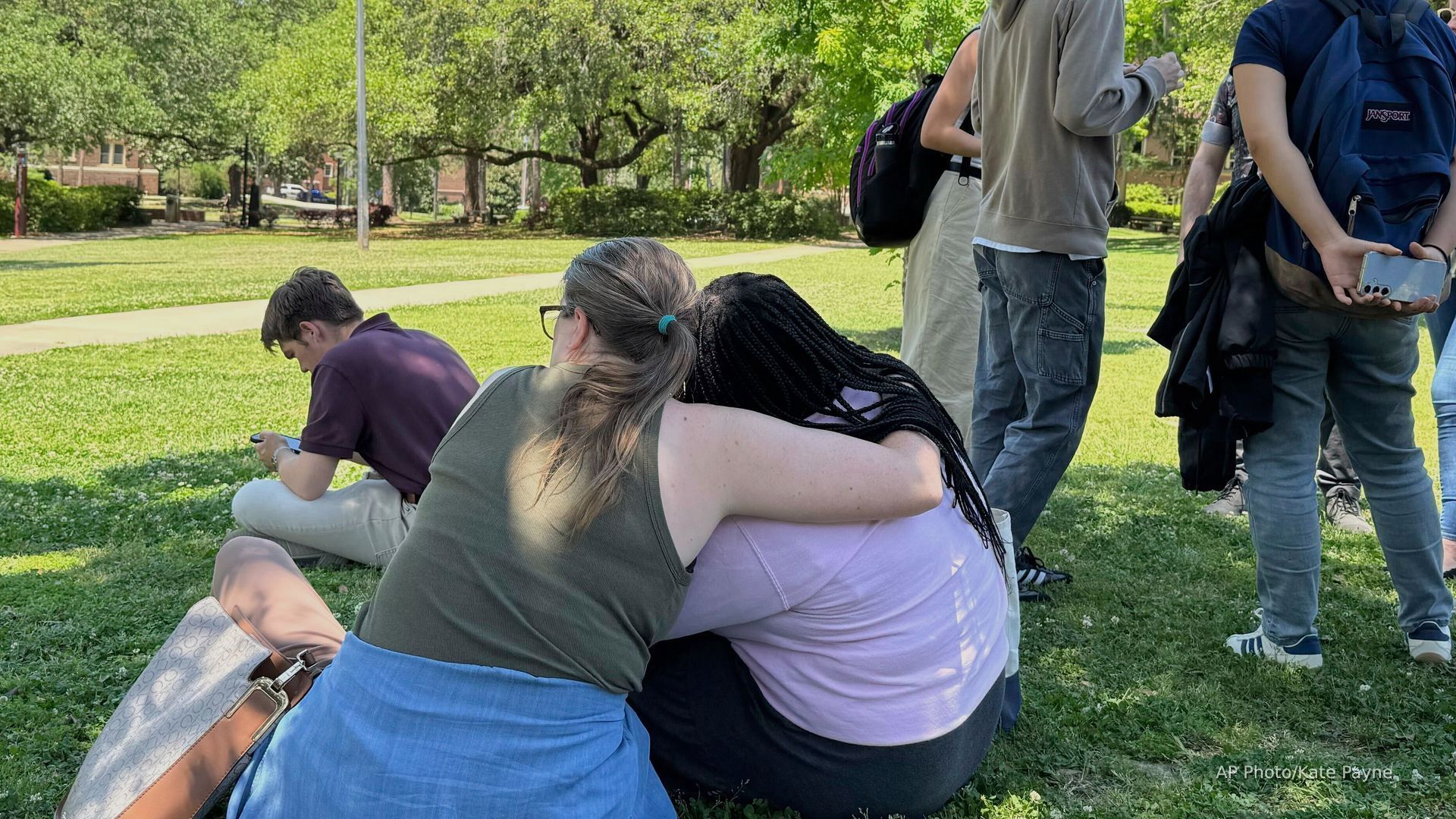 Video thumbnail for Two dead, multiple injured after shooting on FSU campus; one suspect in custody