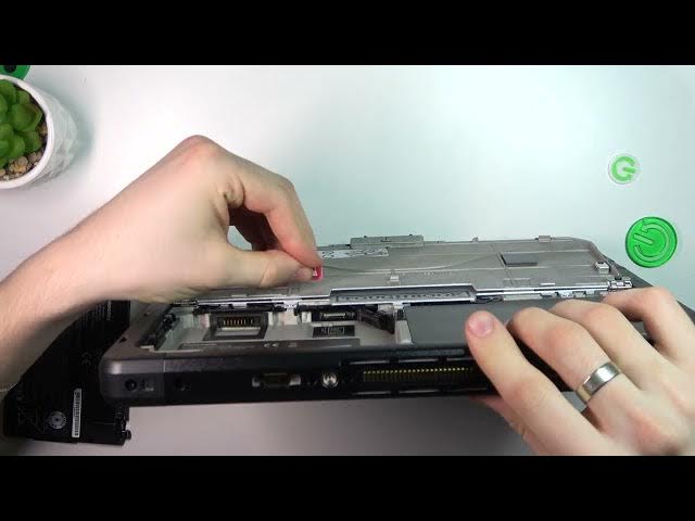 Video thumbnail for PANASONIC ToughBook CF-33: How to Insert SIM Card in just 3 Easy Steps