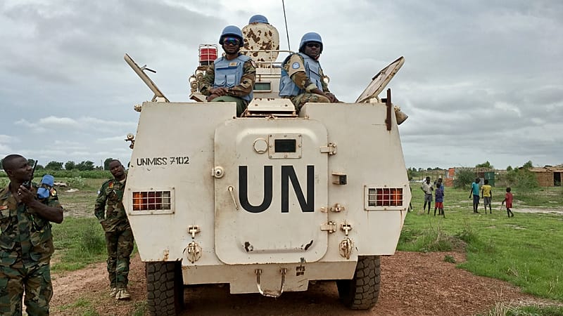 Video thumbnail for UN warns of persistent corruption and violence ahead of S.Sudan polls