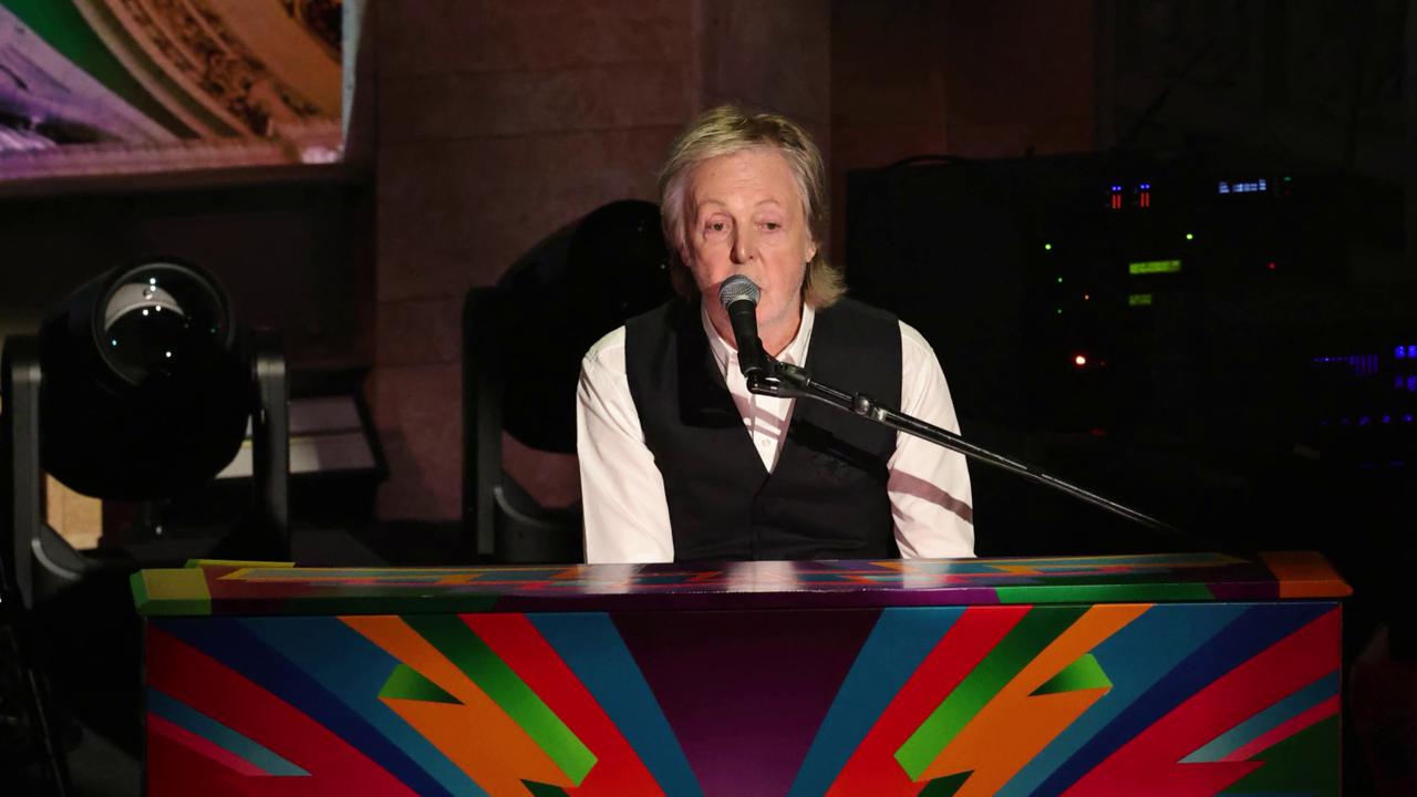 Video thumbnail for UNCAPTIONED: Paul McCartney impressed by Paul Mescal's left-handed guitar skills ahead of biopic.