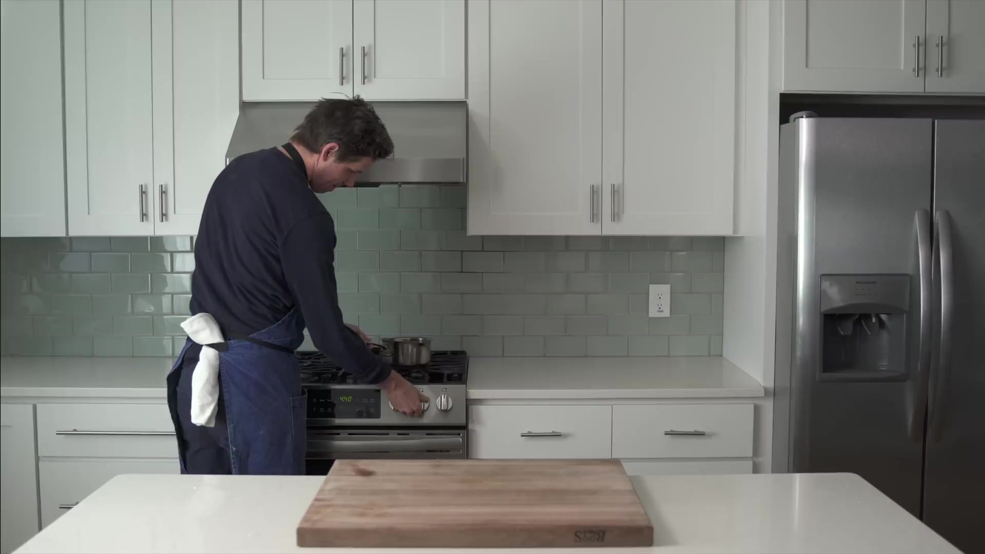 Video thumbnail for 33.ULTIMATE CINNAMON ROLLS AT HOME [Cinnabon Style] (1080p 30fps)