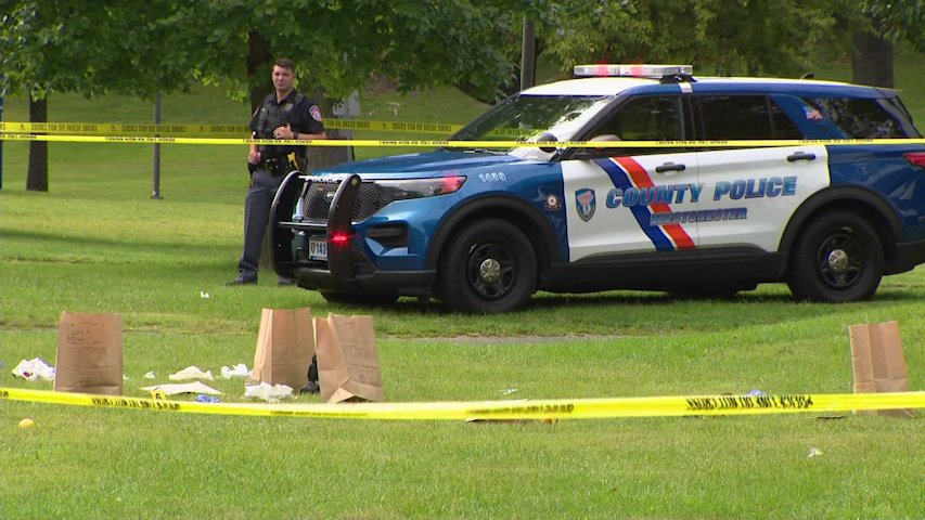 Video thumbnail for 2 people stabbed at Westchester Community College; 2 suspects in custody