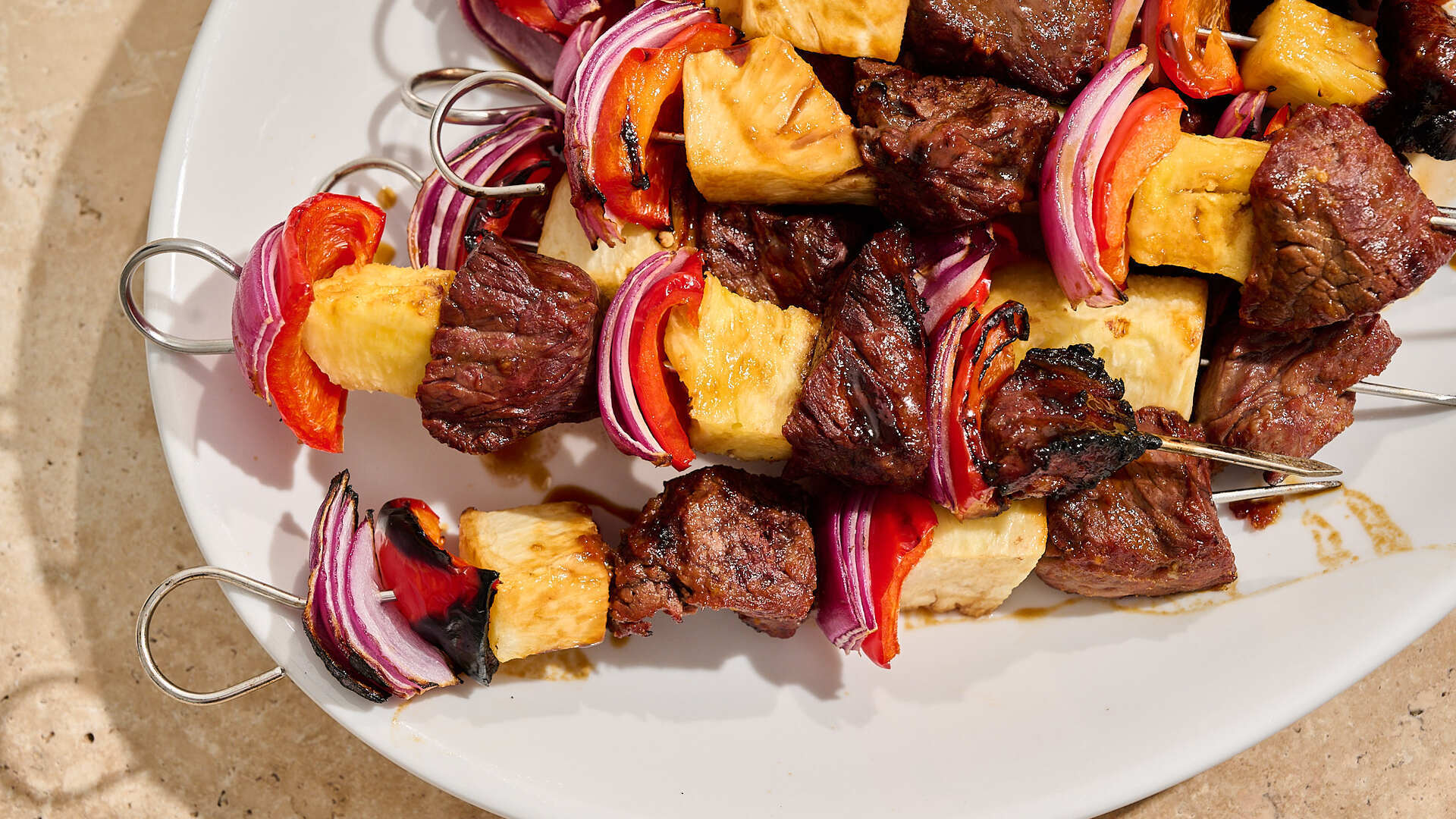 Video thumbnail for Hawaiian-Style Teriyaki Beef Kabobs Recipe