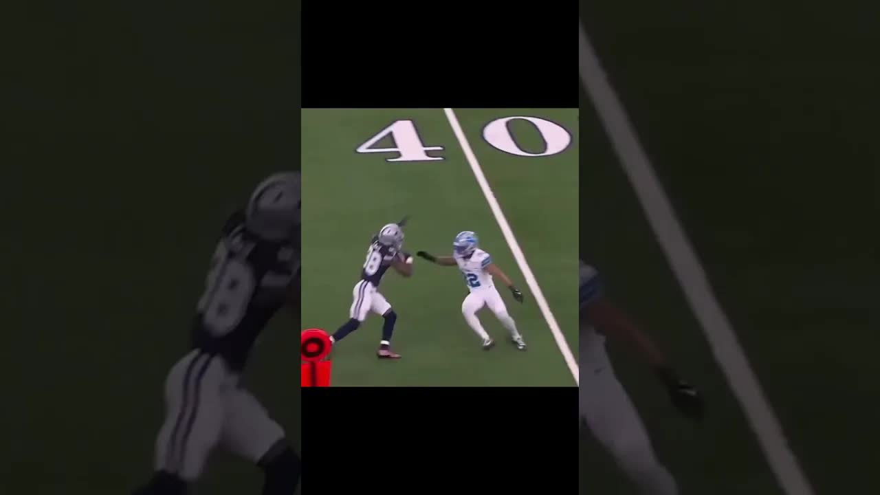 Video thumbnail for Exciting Football Touchdown Plays and Highlights