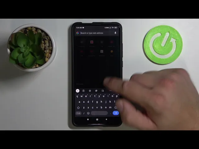 Video thumbnail for How to Lock Keyboard at the Bottom of the Screen on XIAOMI Mi 9T - Turn Off Floating Keyboard