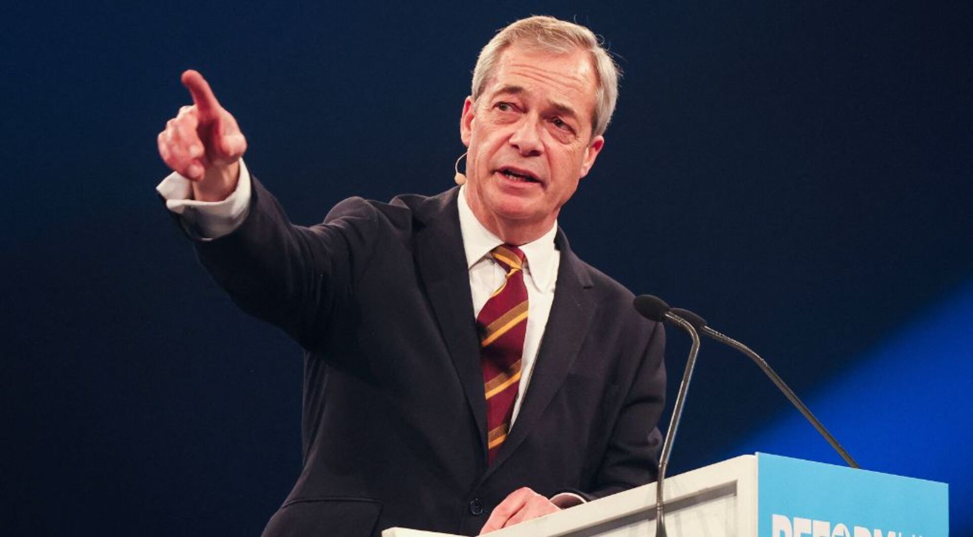 Video thumbnail for Reform UK declares election ‘war footing’ as Labour faces Epstein crisis