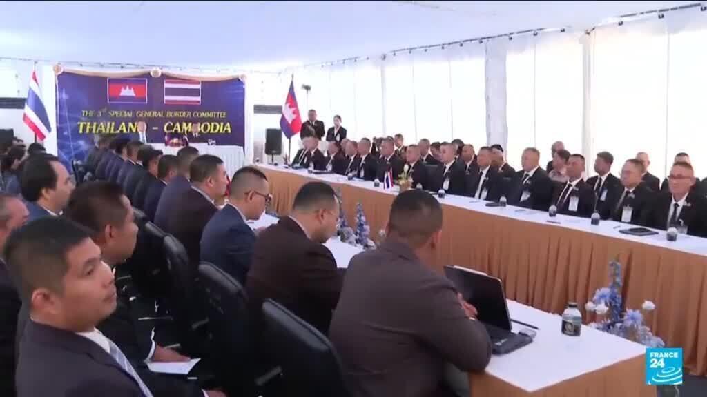Video thumbnail for Thailand and Cambodia agree to ceasefire
