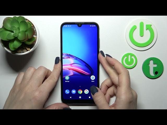 Video thumbnail for How to Change Lock Screen Wallpaper on MOTOROLA Moto E6S? - Refresh Screen Look
