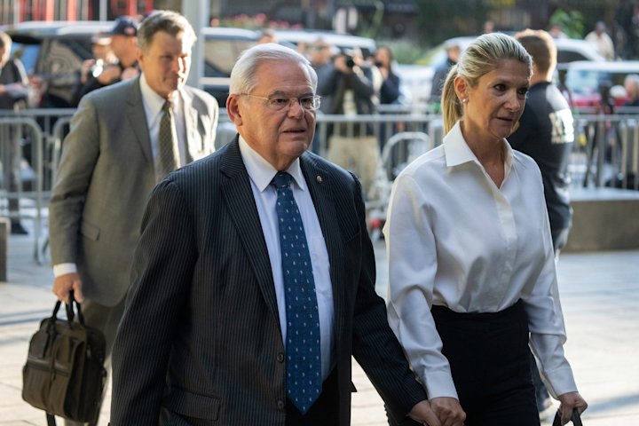 Video thumbnail for Nadine Menendez set to begin prison sentence