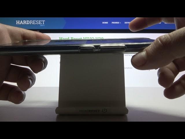 Video thumbnail for Nier Reincarnation Short Gameplay on VIVO V20 – Gaming Performance Test