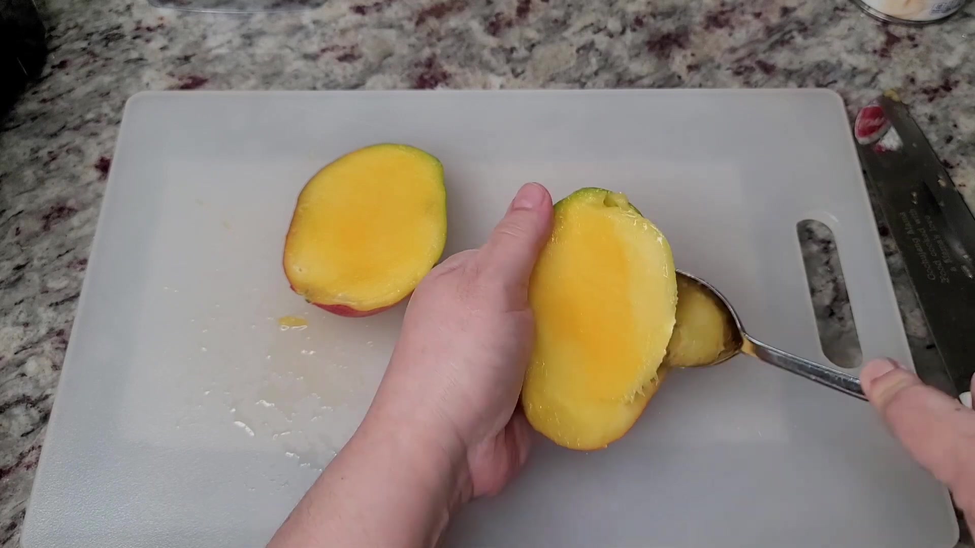 Video thumbnail for Creamy Fresh MANGO MILK ¦ Simply Mamá Cooks (1080p 30fps H264 128kbit AAC English)