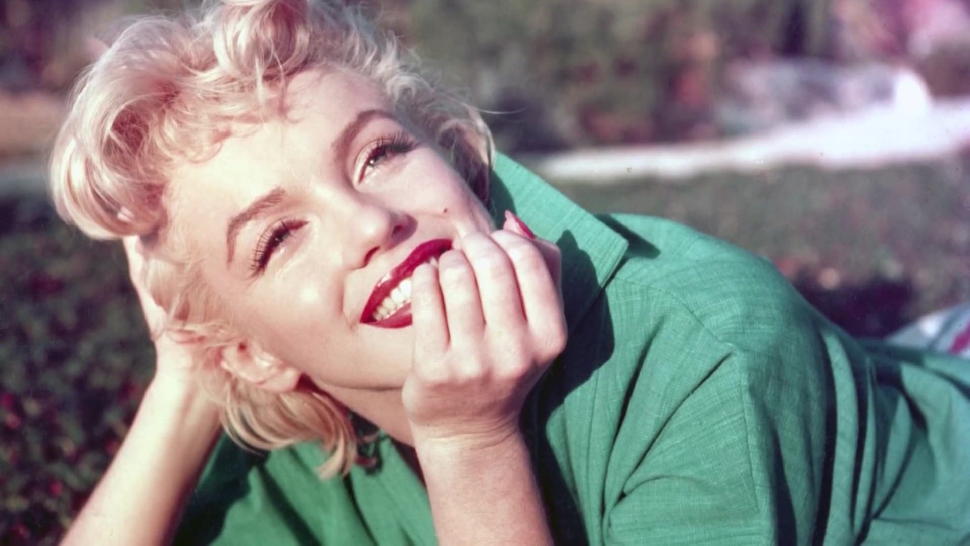 Video thumbnail for The Unusual Breakfast Marilyn Monroe Had Every Day