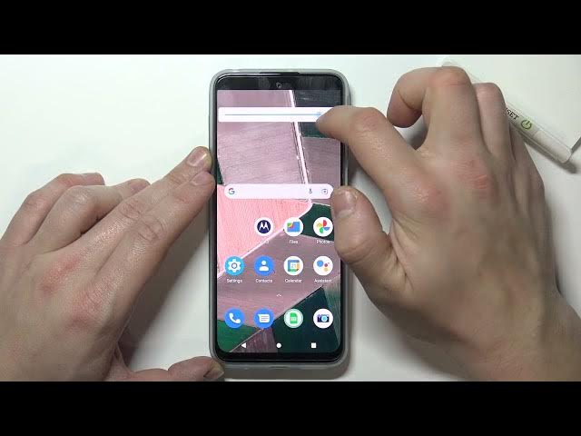 Video thumbnail for How to Change Brightness Level on MOTOROLA MOTO G41 - Adjust Brightness