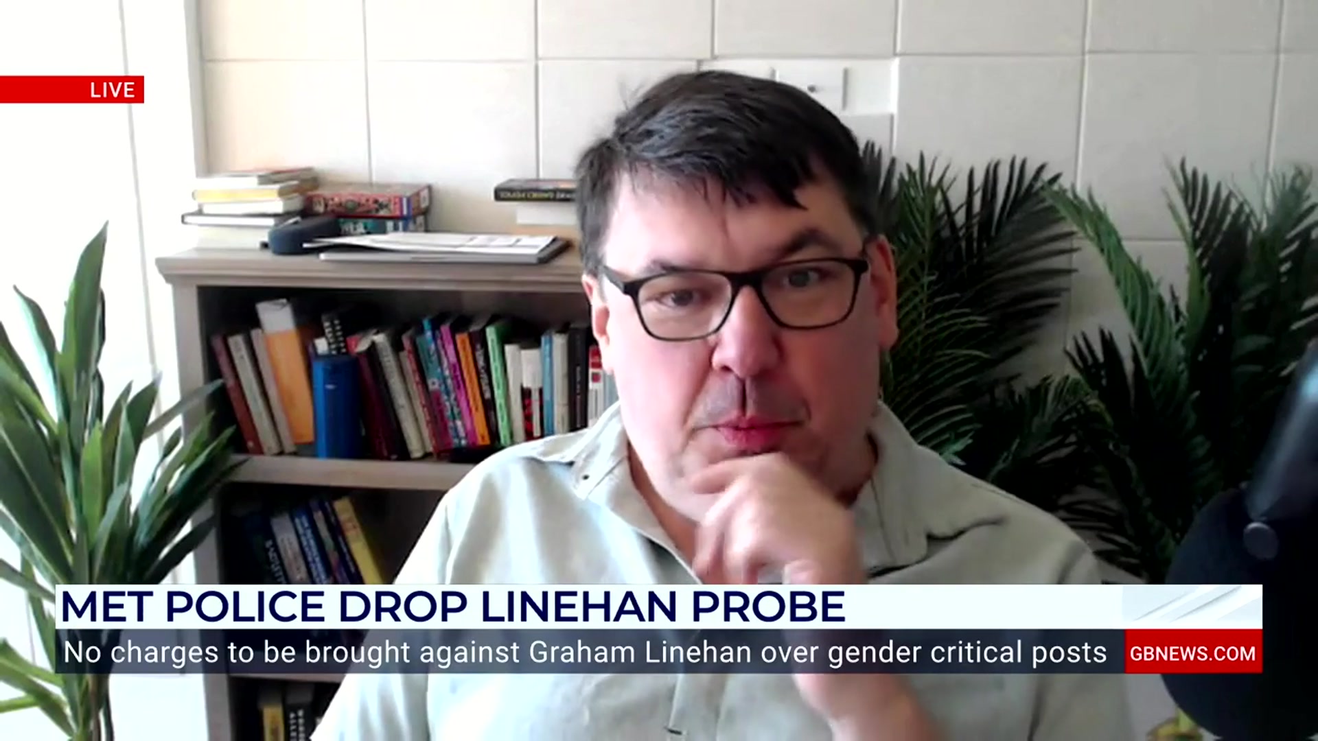 'Video thumbnail for WATCH: Graham Linehan reveals plans to 'sue' Met Police after 'frightening' ordeal'