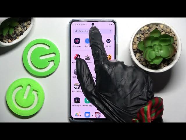Video thumbnail for How to Clean Storage in MOTOROLA EDGE 30 - Optimize Device
