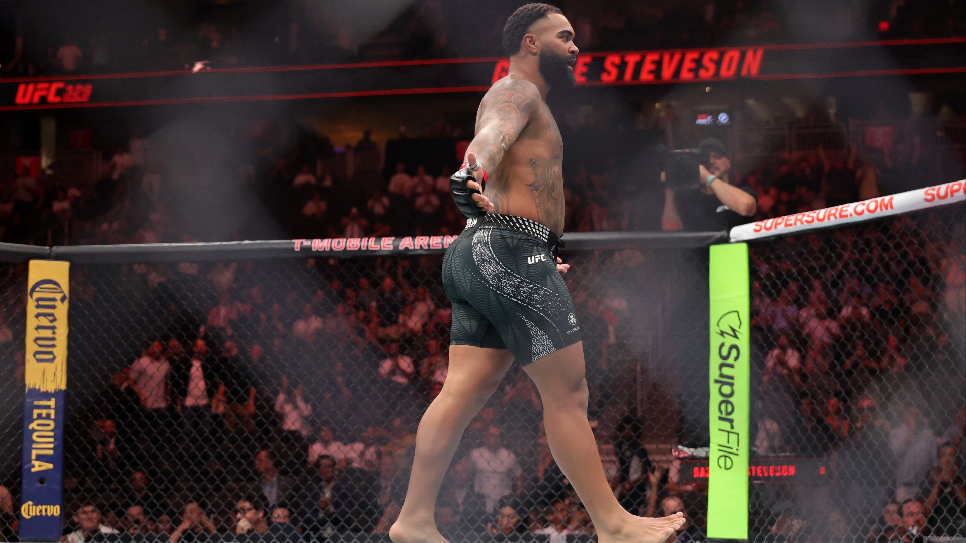Video thumbnail for Gable Steveson: Rising Star Shines Bright at UFC 329