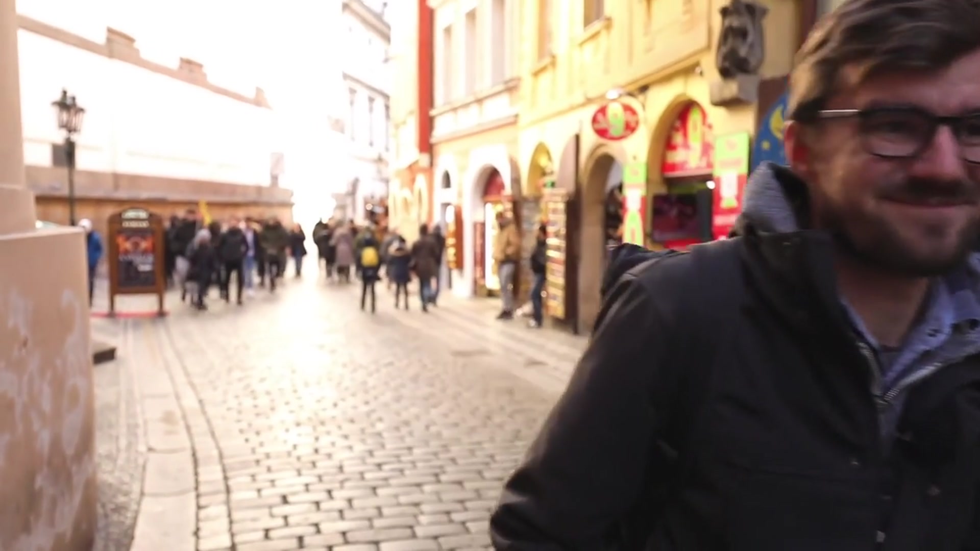 'Video thumbnail for WHERE NOT TO EAT IN PRAGUE AND WHY (Honest Guide)'