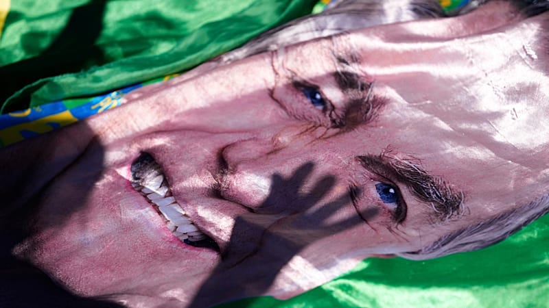 Video thumbnail for Brazil's former president Bolsonaro temporarily leaves prison for hernia surgery