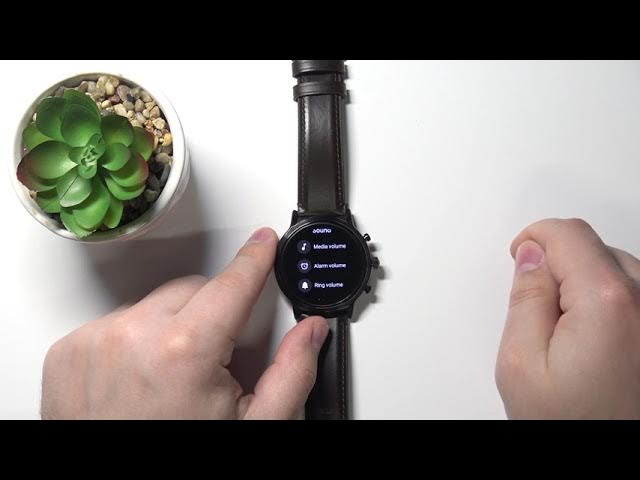 Video thumbnail for How to Customize Sound Volume in FOSSIL Carlyle GEN 5 – Volume Up / Volume Down Sounds