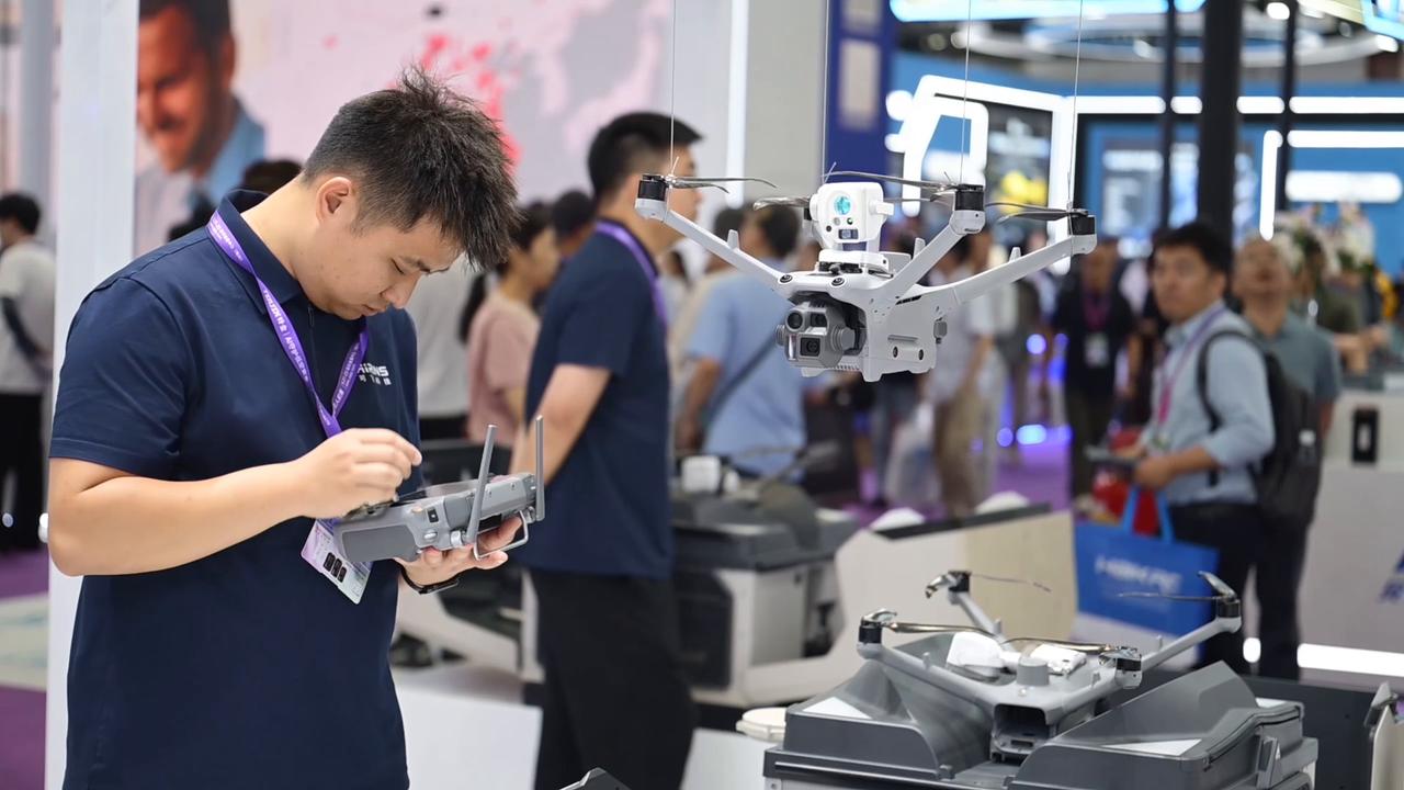 Video thumbnail for Thailand: China's tech hub Shenzhen hosts major drone industry expo.