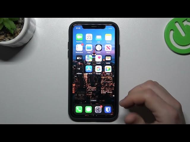 Video thumbnail for Say Goodbye to Messy Cables: Here's How to Use Airdrop on Your iPhone!
