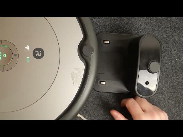 Video thumbnail for How To Tell if Your iRobot Roomba is Charging Properly - Loading Indicator on iRobot Roomba