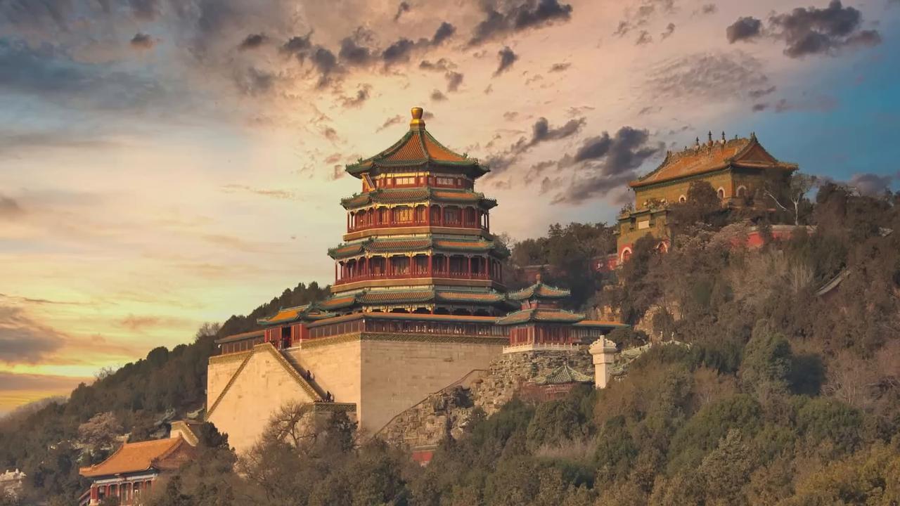 Video thumbnail for How Europe Stole Other Countries' Artifacts