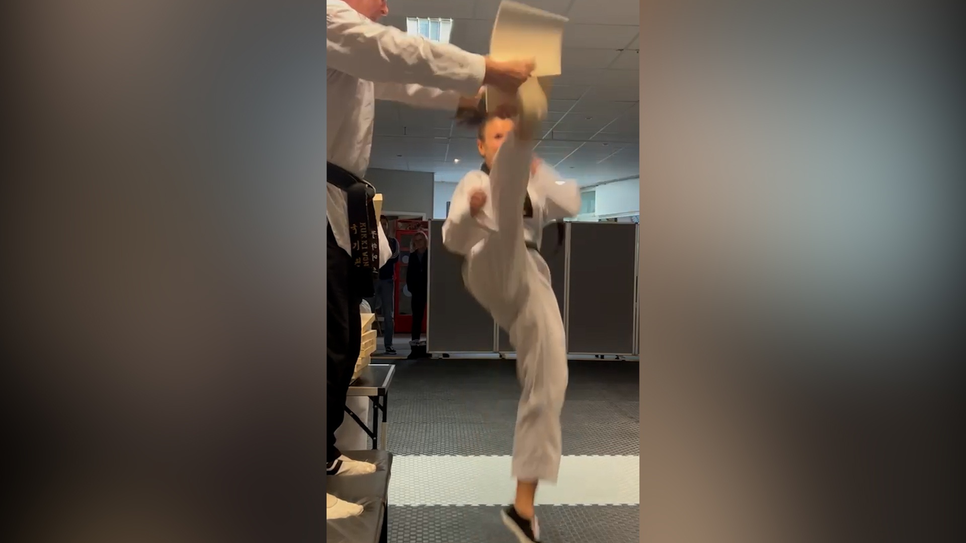Video thumbnail for Most pine boards broken by jump kicks in one minute (female) - 21 by Jaclyn Hagemann