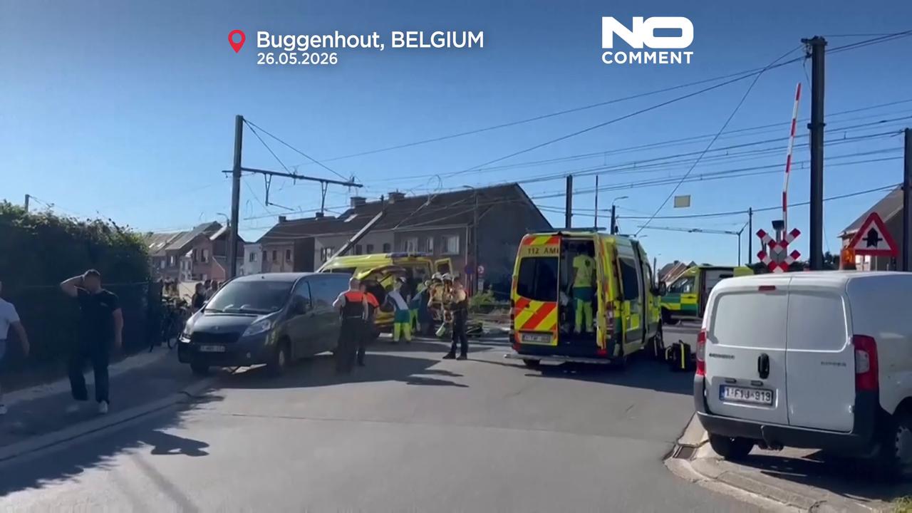 Video thumbnail for Four dead, two injured after train hits school bus in Belgium, deputy PM says