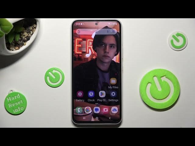 Video thumbnail for How To Change & Customize Keyboard Theme On Samsung Galaxy A54 5G