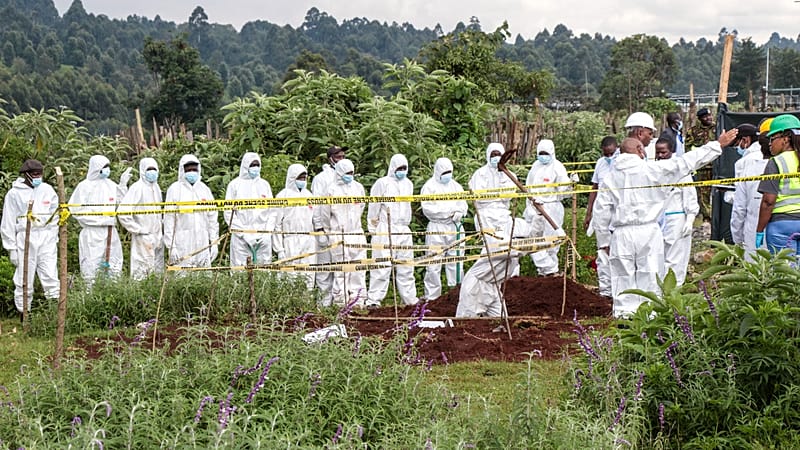 Video thumbnail for Kenya: bodies in mass graves came from hospital morgue, police finds