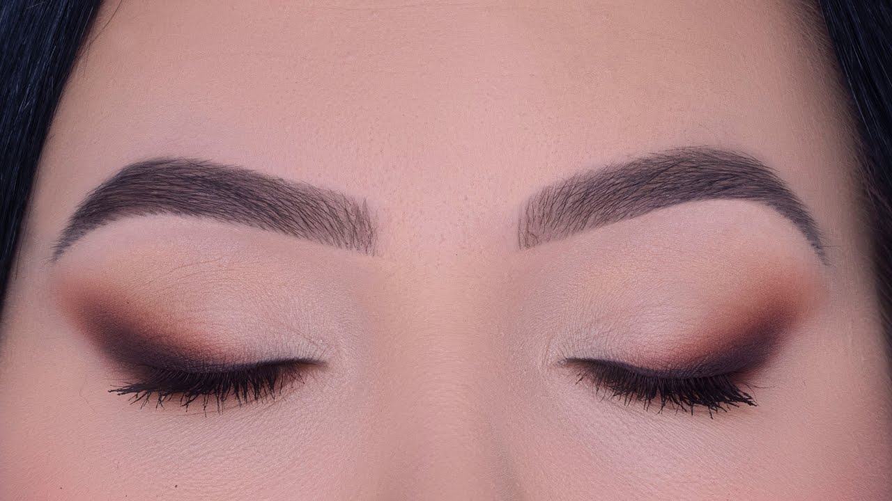 Video thumbnail for Brown Smokey Eyeshadow Tutorial for Hooded Eyes